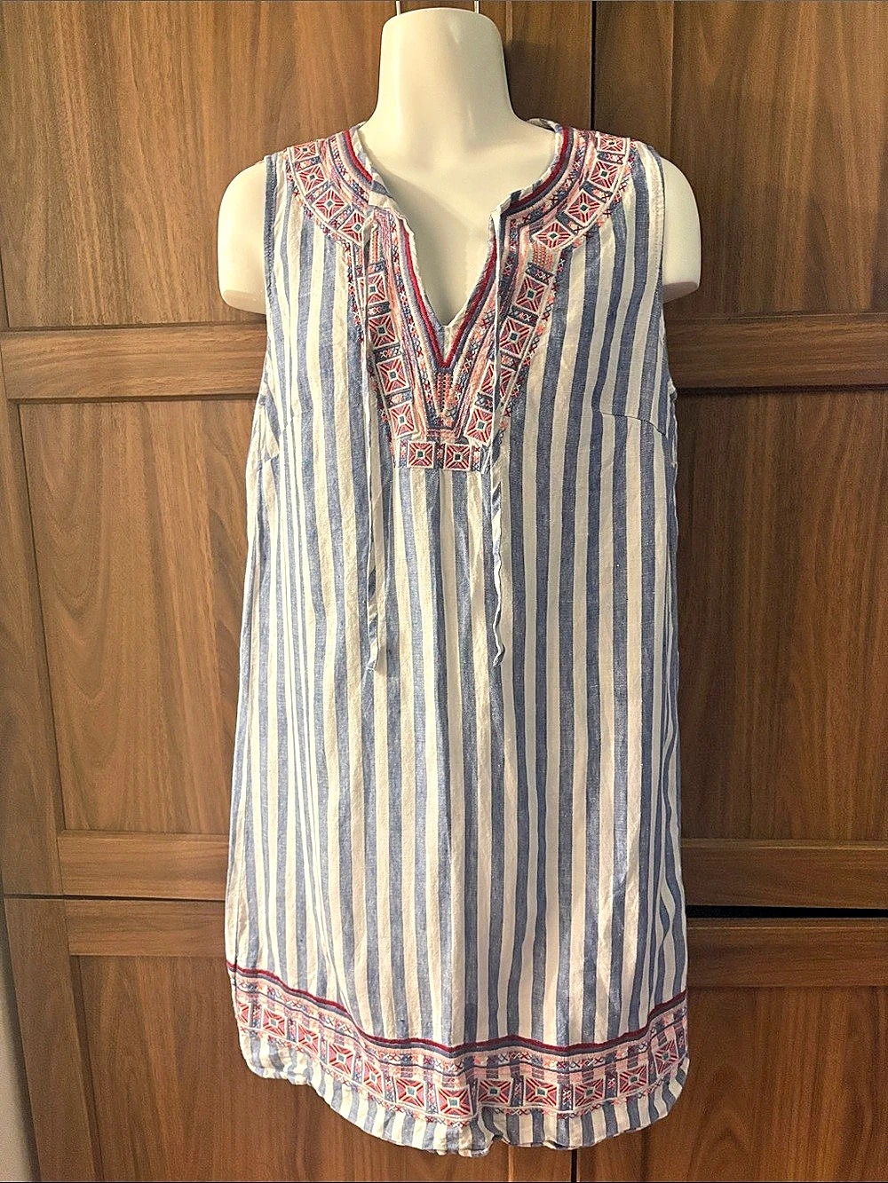 ARTISAN NY Linen Blue Striped Embroidered Split Neck Shift Dress Mini Dress XS